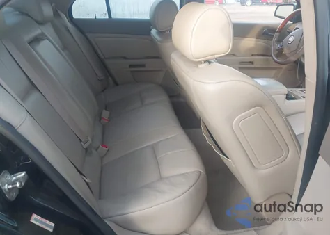 2007 Cadillac Sts V6 z USA, uszkodzony, nr VIN 1G6DW677270129702